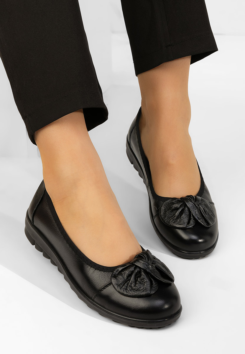 Балерини от естествена кожа Giuliena черни