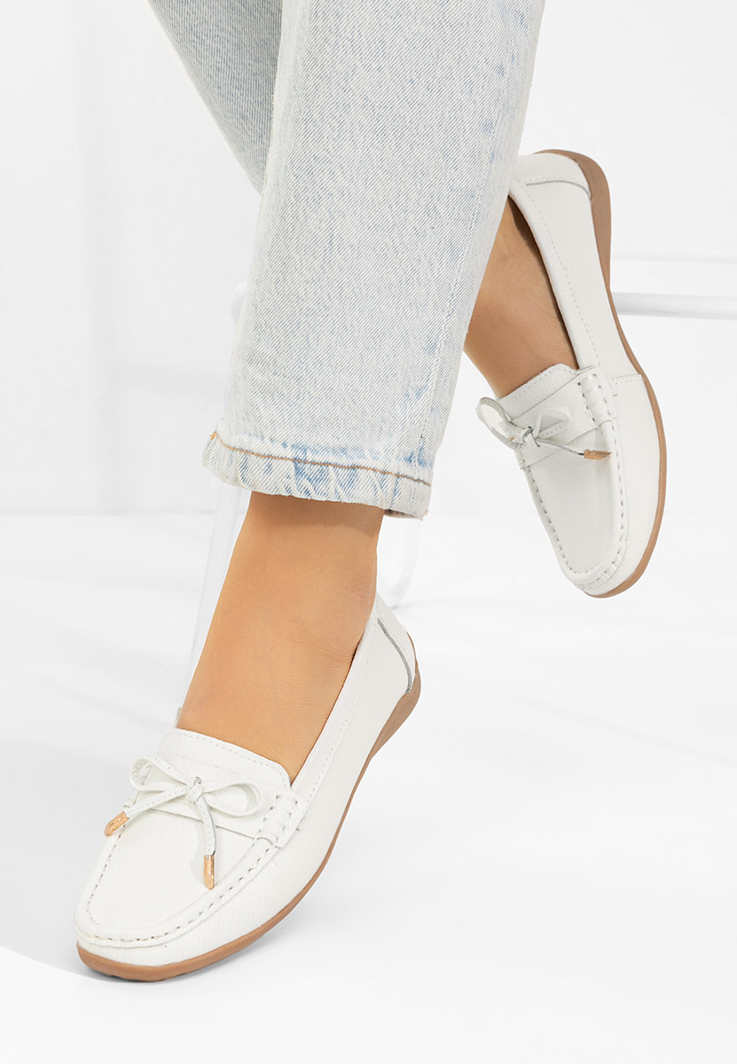 Дамски мокасини естествена кожа Nemesia бели