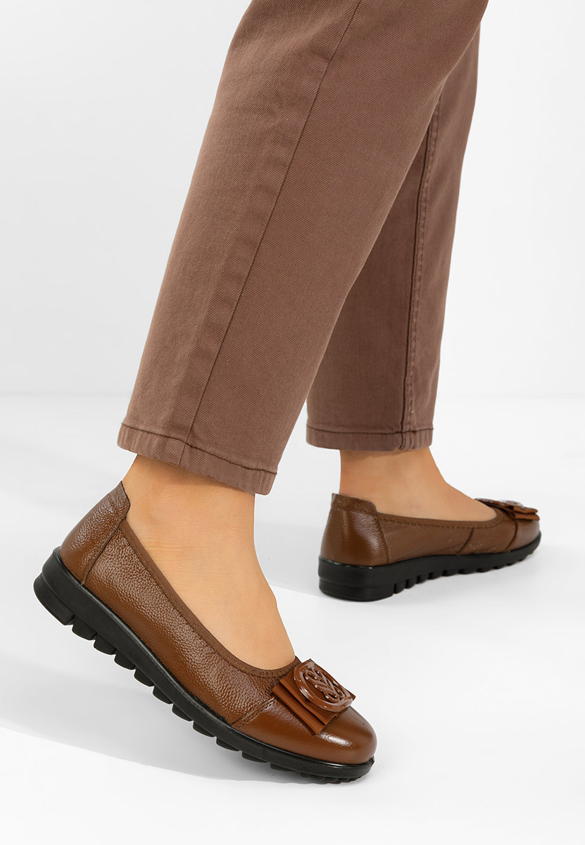 Балерини от естествена кожа Demarisa кафяв