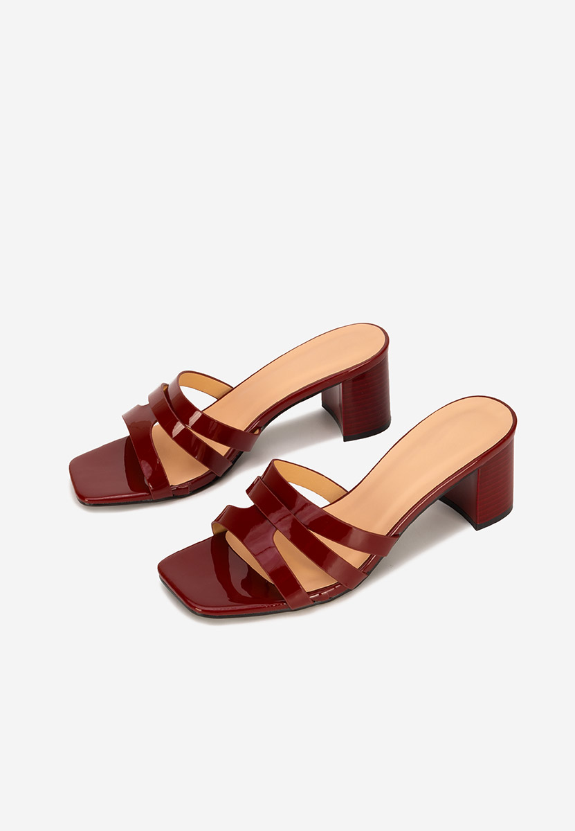 Чехли на ток Genoveva Винено червено