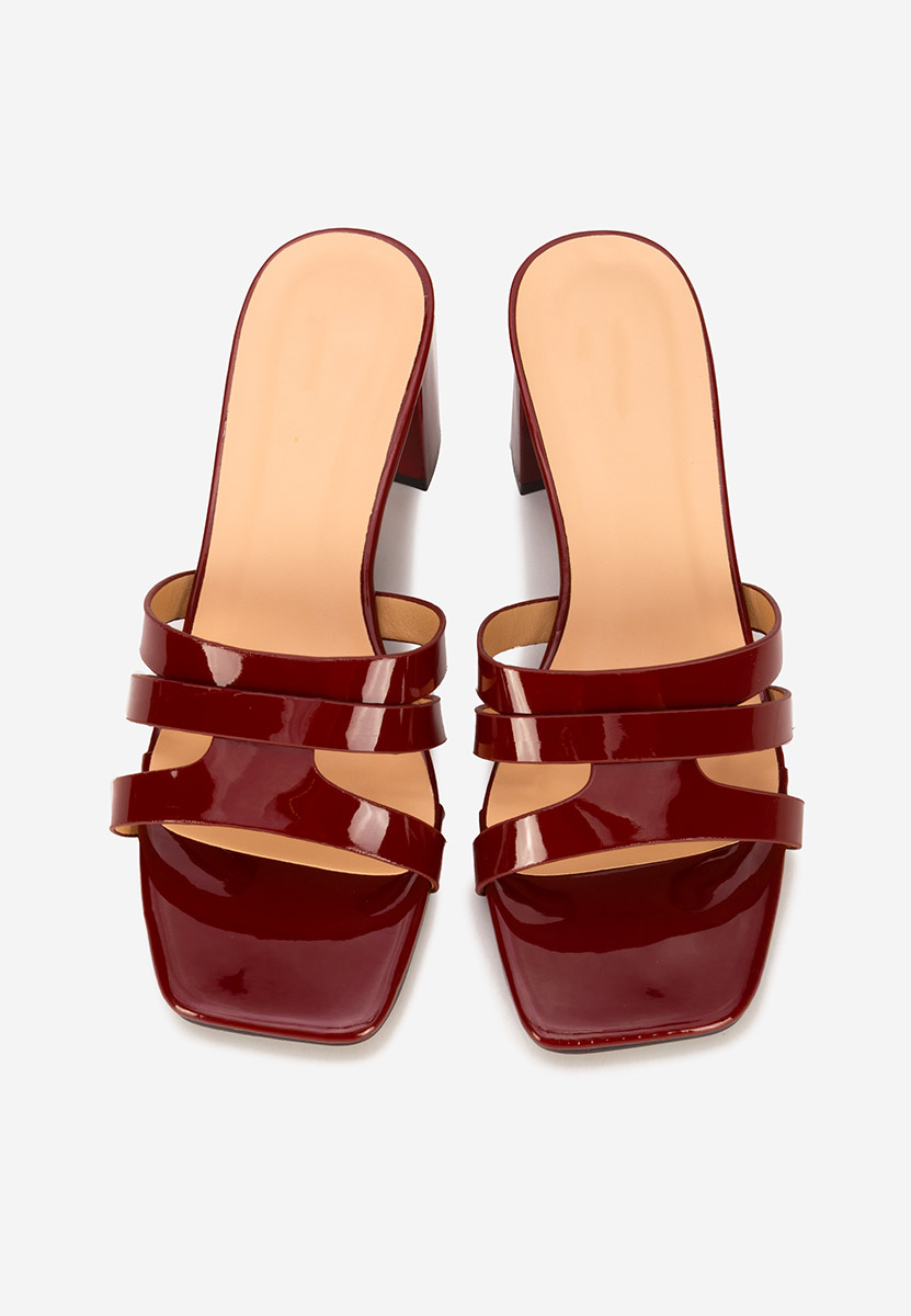 Чехли на ток Genoveva Винено червено