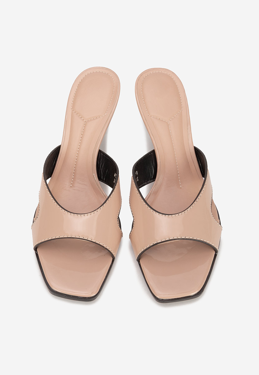 Чехли на ток Zinadia бежов