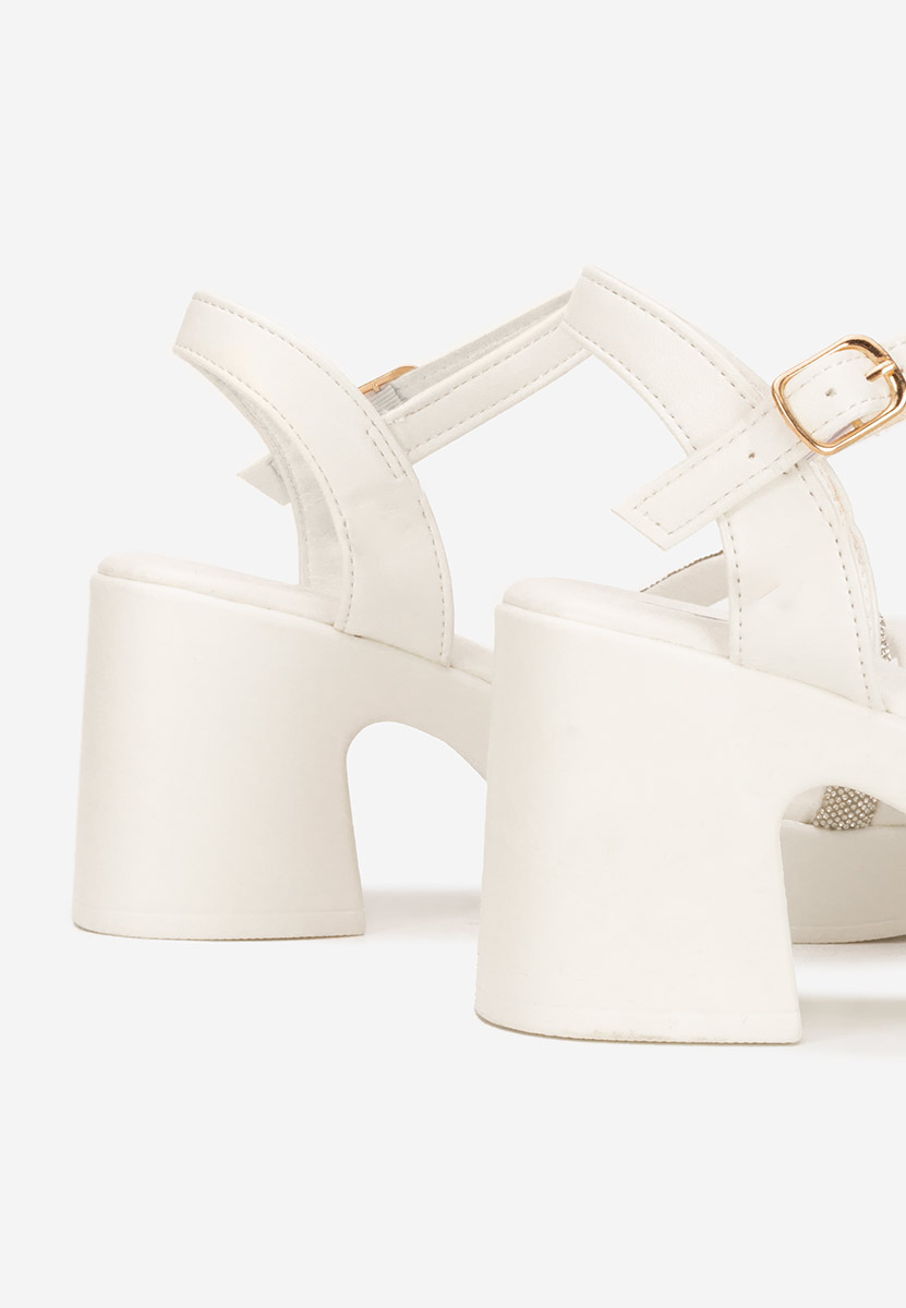 Сандали на ток Jadina бели