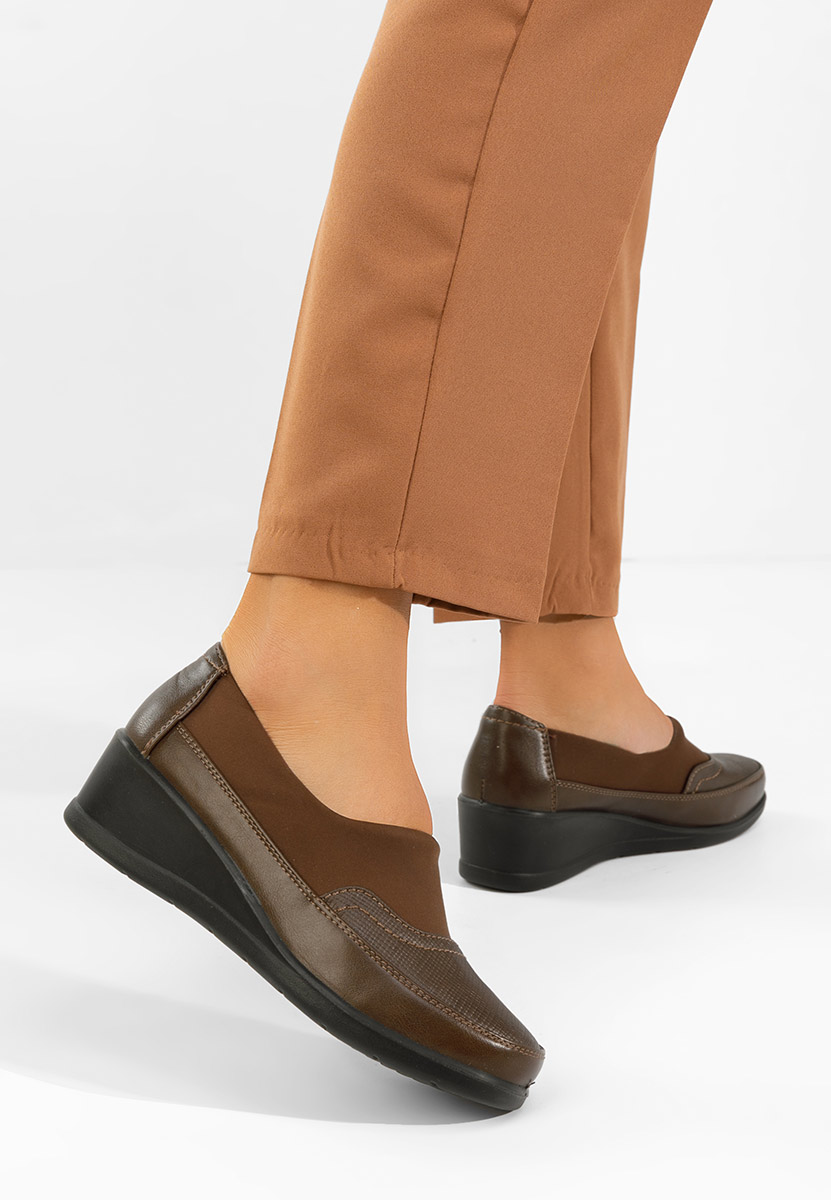 Ежедневни обувки Columia каки