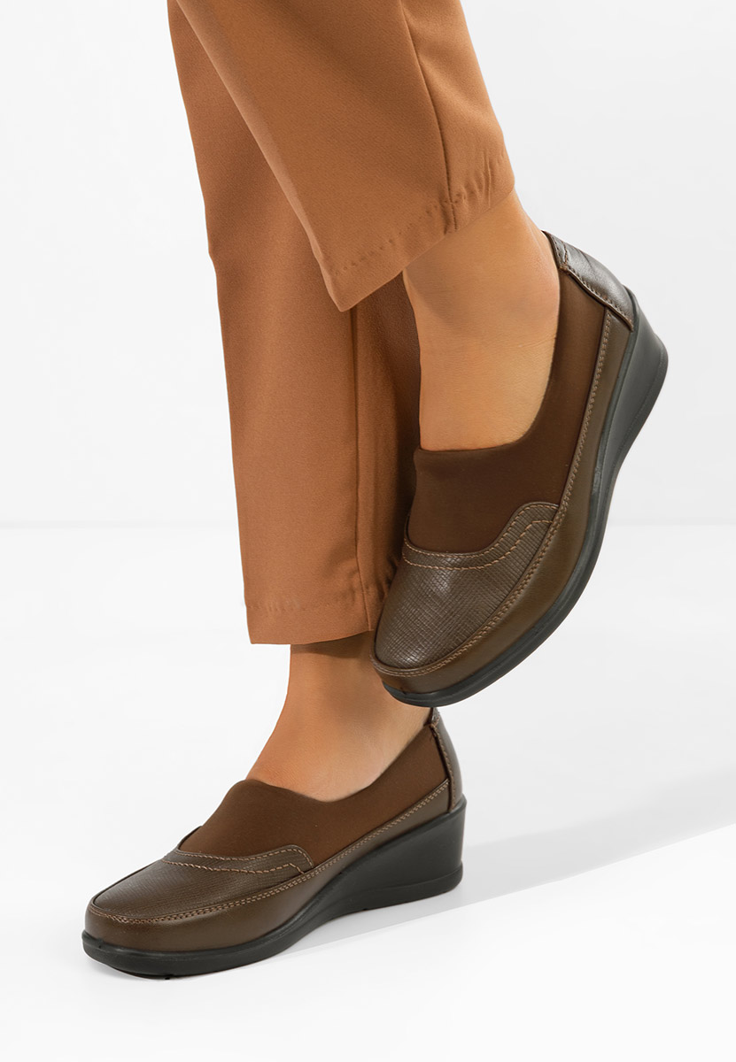 Ежедневни обувки Columia каки