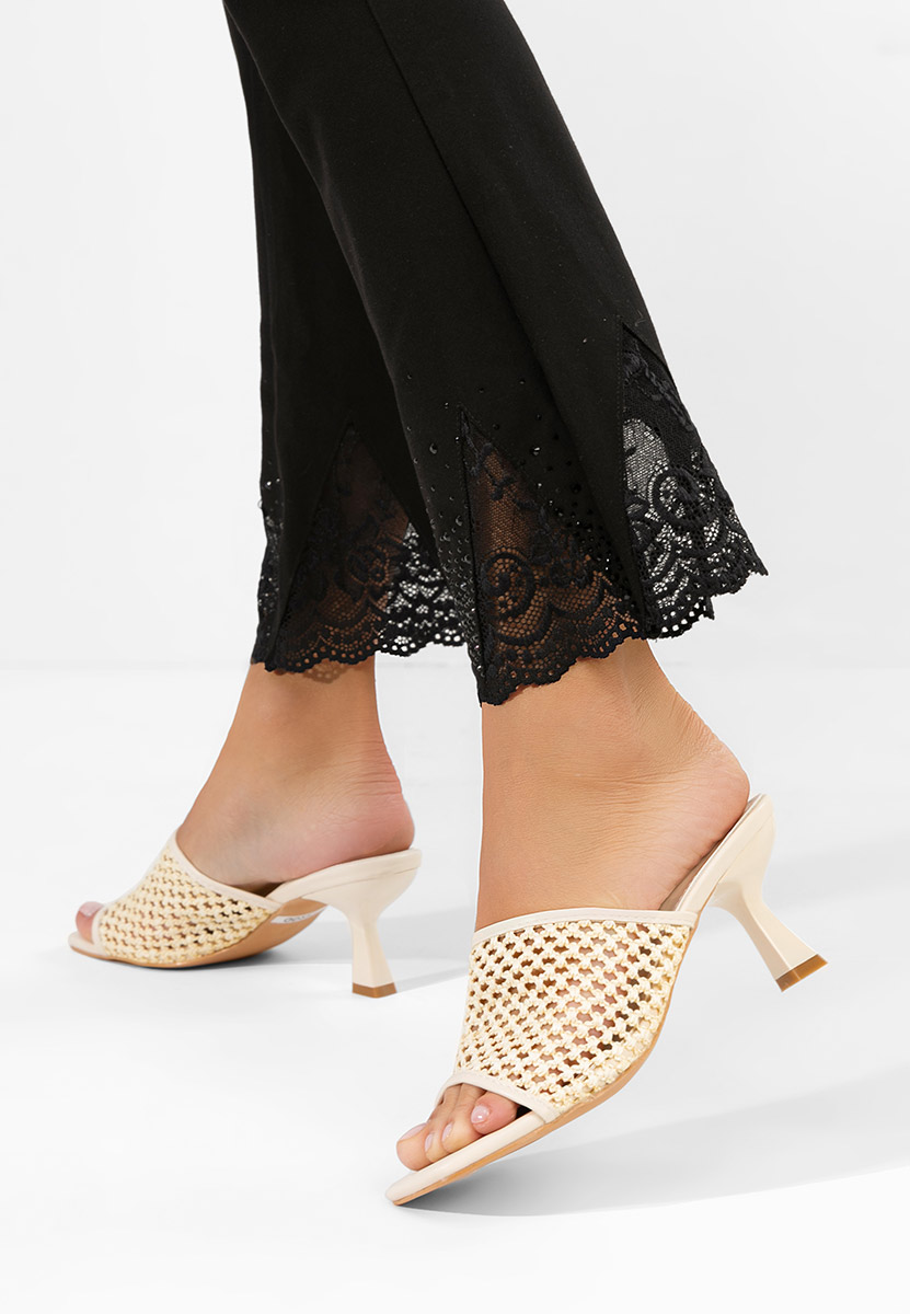 Чехли на ток Layra бежов