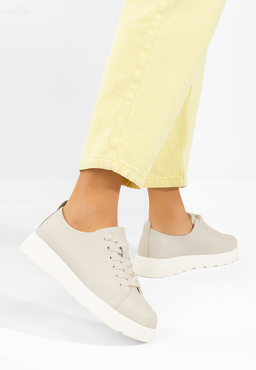 Дамски сникърси Rocsana бели