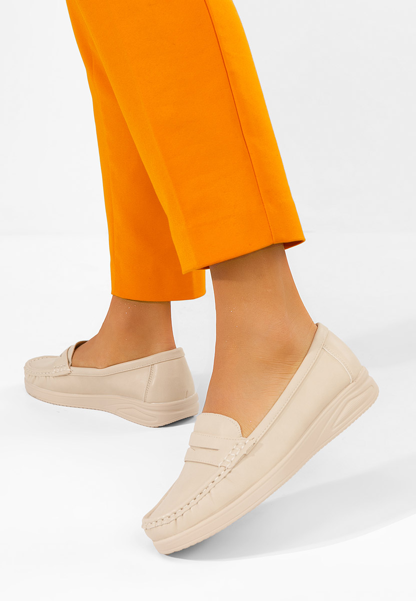 Дамски мокасини Elesya бежов