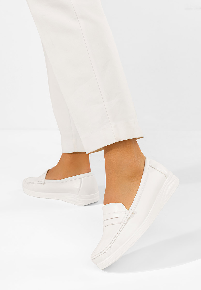 Дамски мокасини Elesya бели