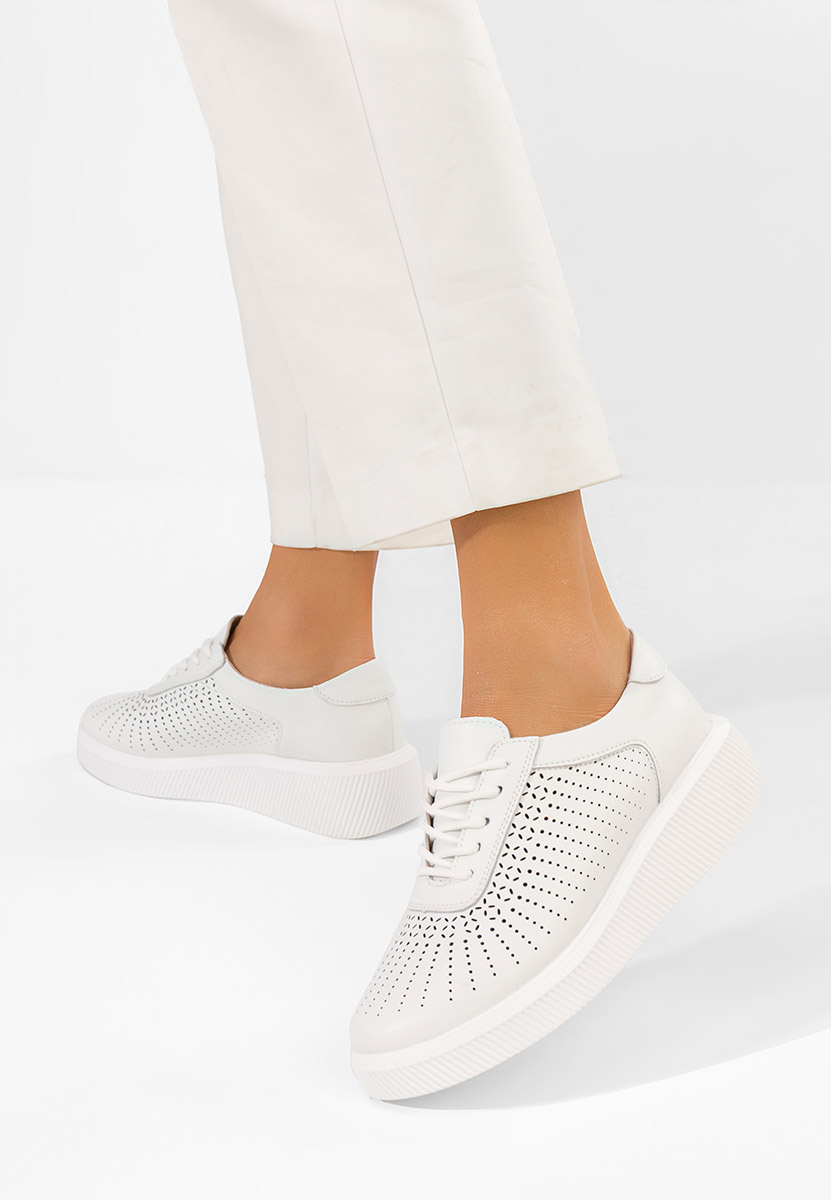 Дамски сникърси Oleiana бели