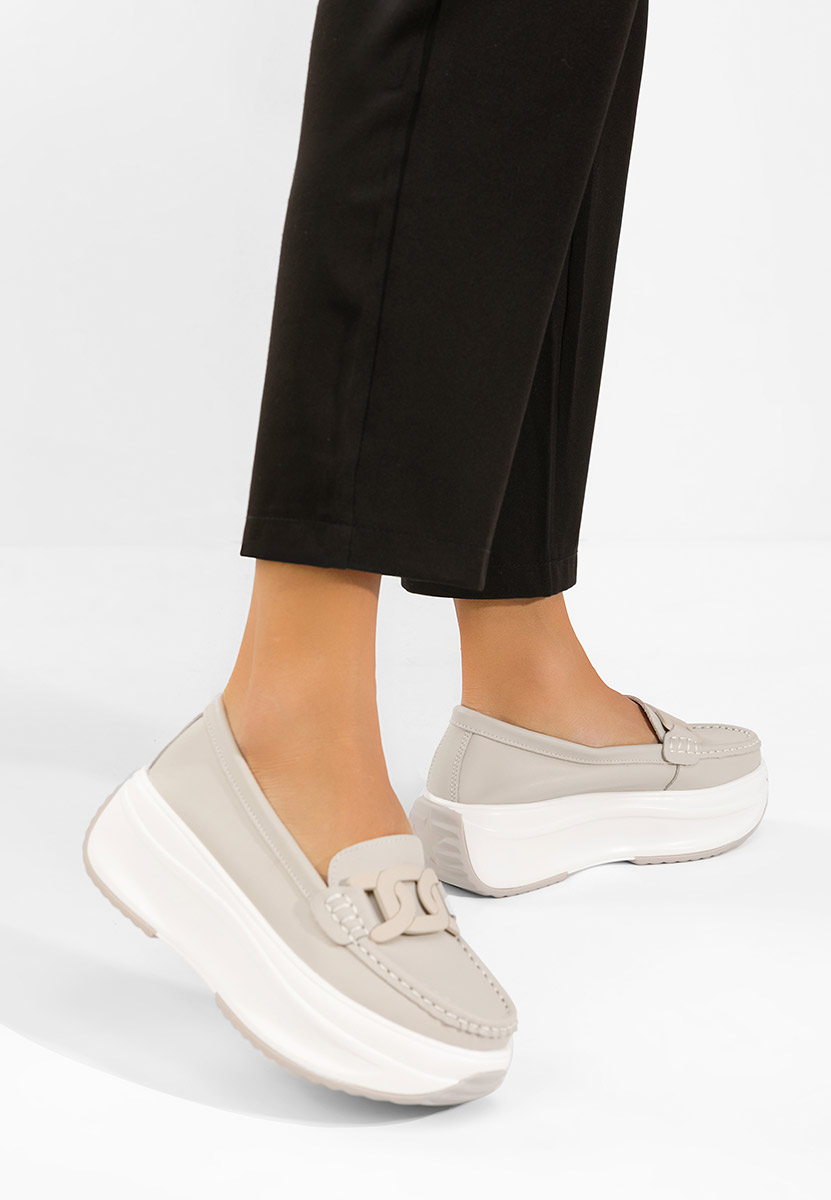 Дамски мокасини естествена кожа Mivea бежов