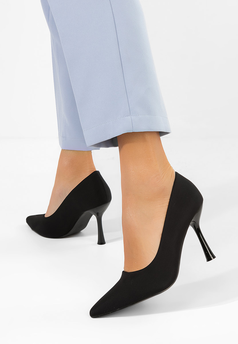 Обувки стилето Anuria черни