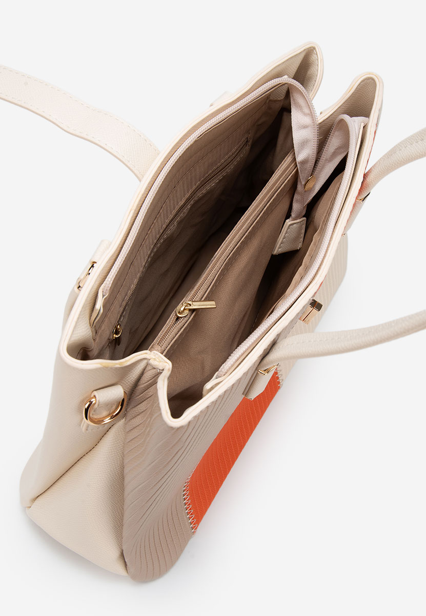 Ръчна чанта Camenia бежова