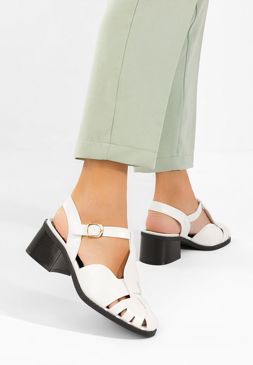 Сандали на ток Sennia бели