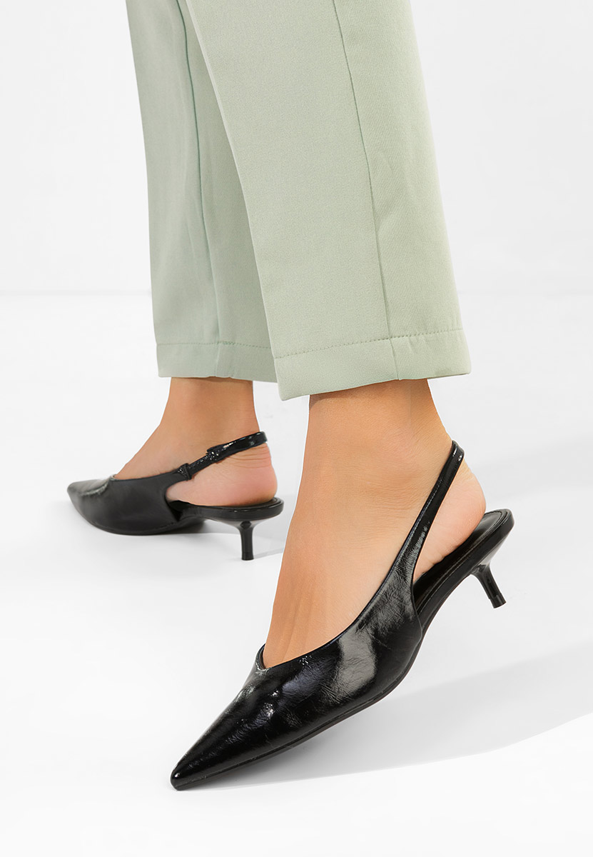 Обувки на ток Nirvania черни