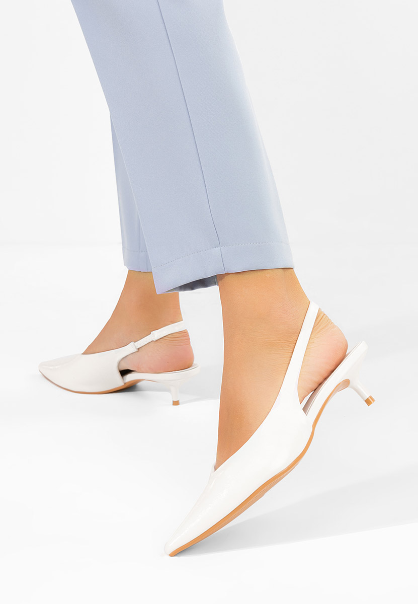 Обувки на ток Nirvania бели