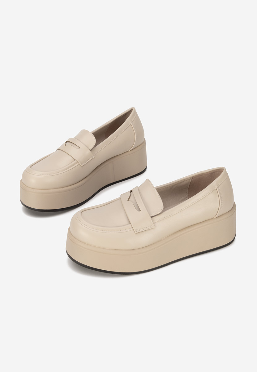 Mокасини на платформа Minky бежов